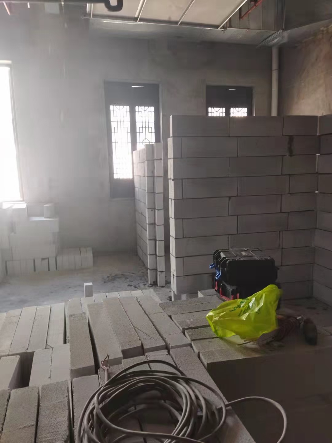 轻质砖隔墙现场展示4